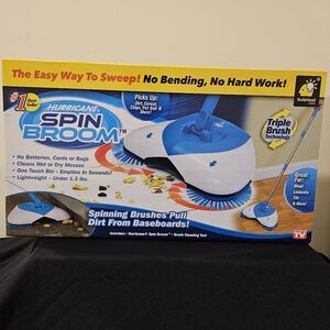 Hurricane Spin Broom - Blue and White